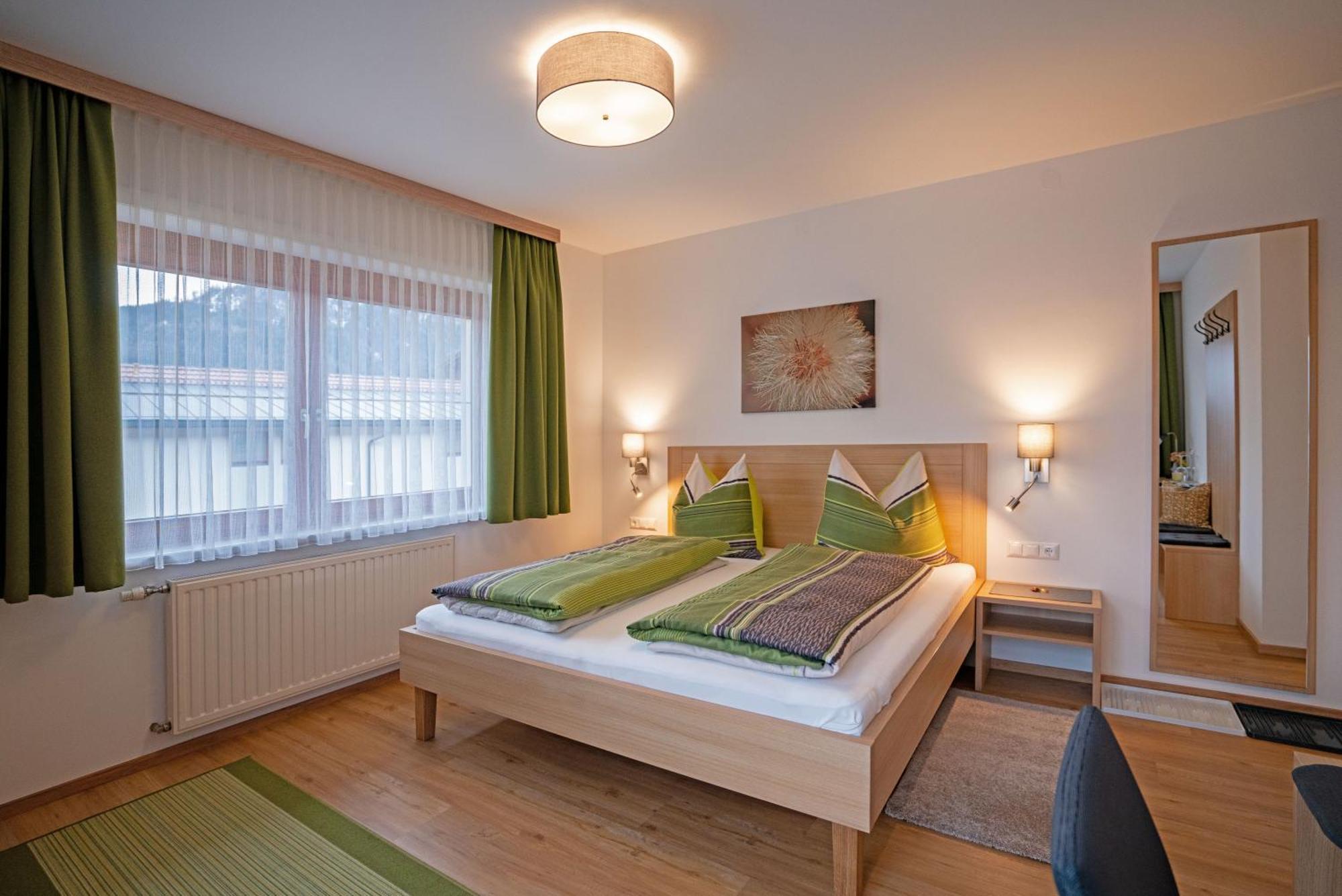 Haus Lackner Am Weissensee In Kaernten Экстерьер фото